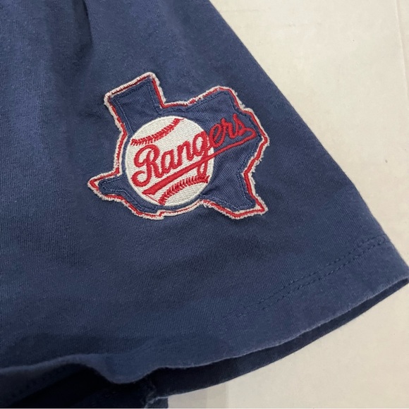Texas Rangers T-Shirt L Blue Raised Lettering SuperSOFT Cotton MLB - Picture 2 of 3